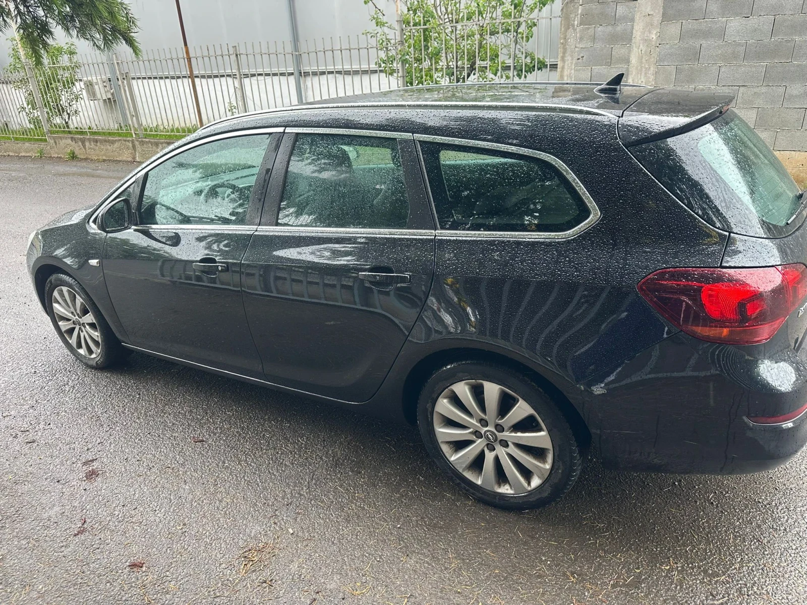 Opel Astra 1.3 cdti кожа клима нави нов внос - изображение 6