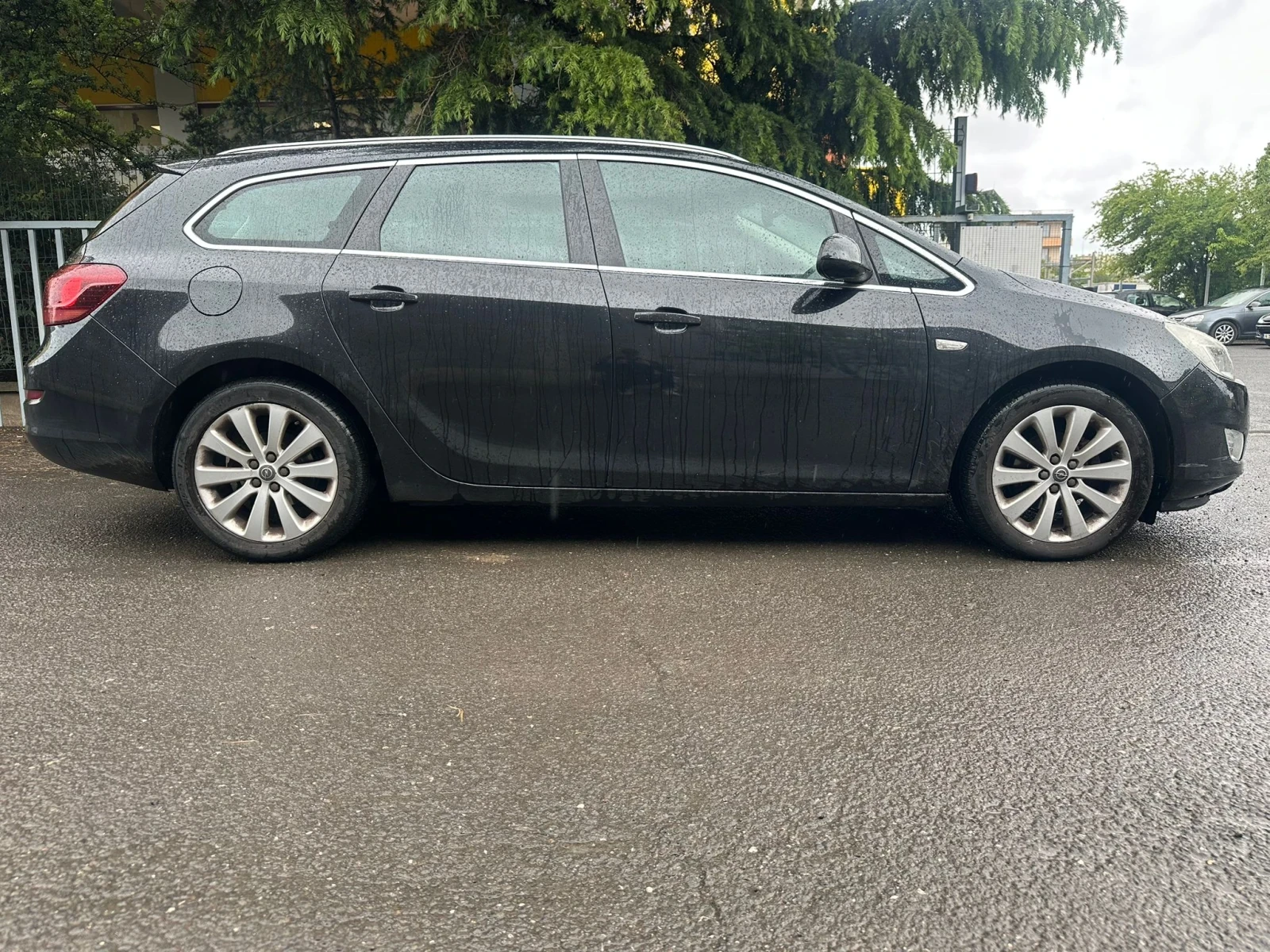 Opel Astra 1.3 cdti кожа клима нави нов внос - изображение 3