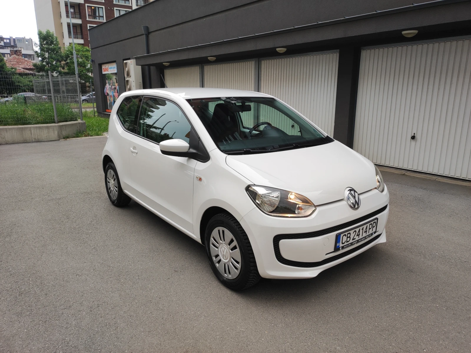 VW Up Eco Fuel CNG - изображение 7
