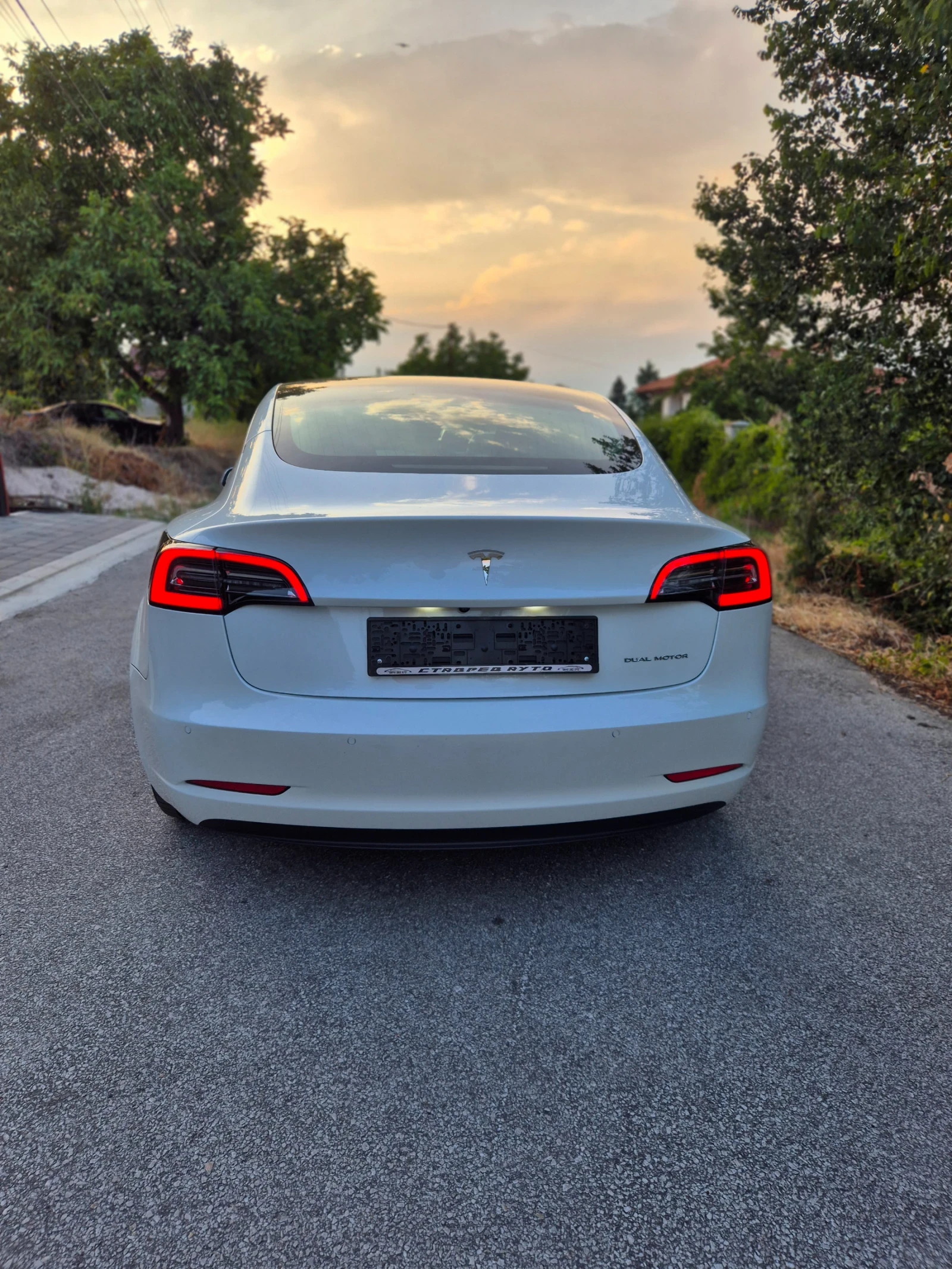 Tesla Model 3 Long Range/Dual Motor/166хил км. - изображение 6