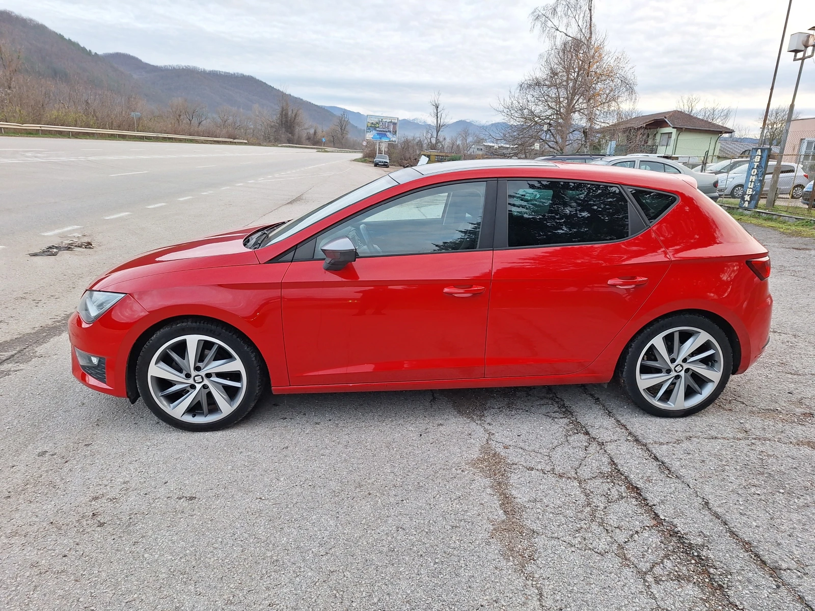 Seat Leon 1, 4TSi* FR* XENON* LED* KLIMA - изображение 2