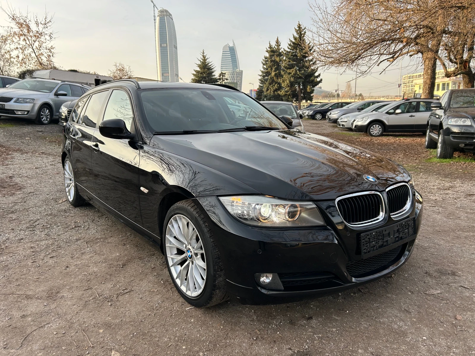 BMW 318 D M touring AUTOMATIC/NAVI/KOJA/BI XENON  | Mobile.bg � ����������� 3