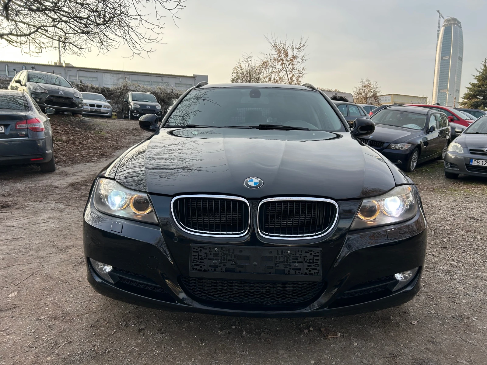 BMW 318 D M touring AUTOMATIC/NAVI/KOJA/BI XENON  | Mobile.bg � ����������� 2