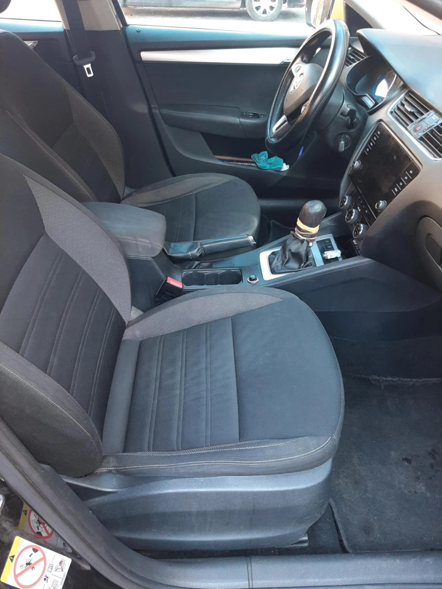 Skoda Octavia Фабричен метан, снимка 10 - Автомобили и джипове - 53836268