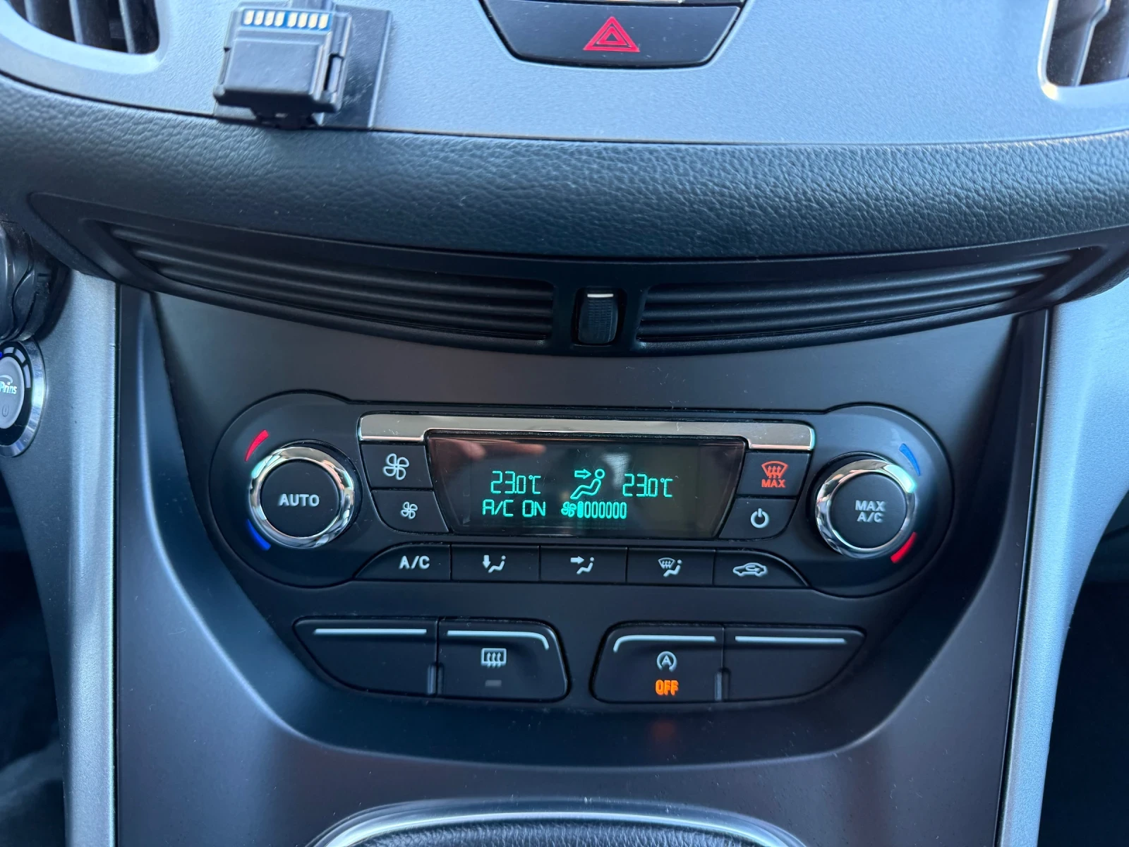 Ford C-max 1.0i ecoboost #ГАЗ+ БЕНЗИН# 6 скорости#, снимка 14 - Автомобили и джипове - 53840107