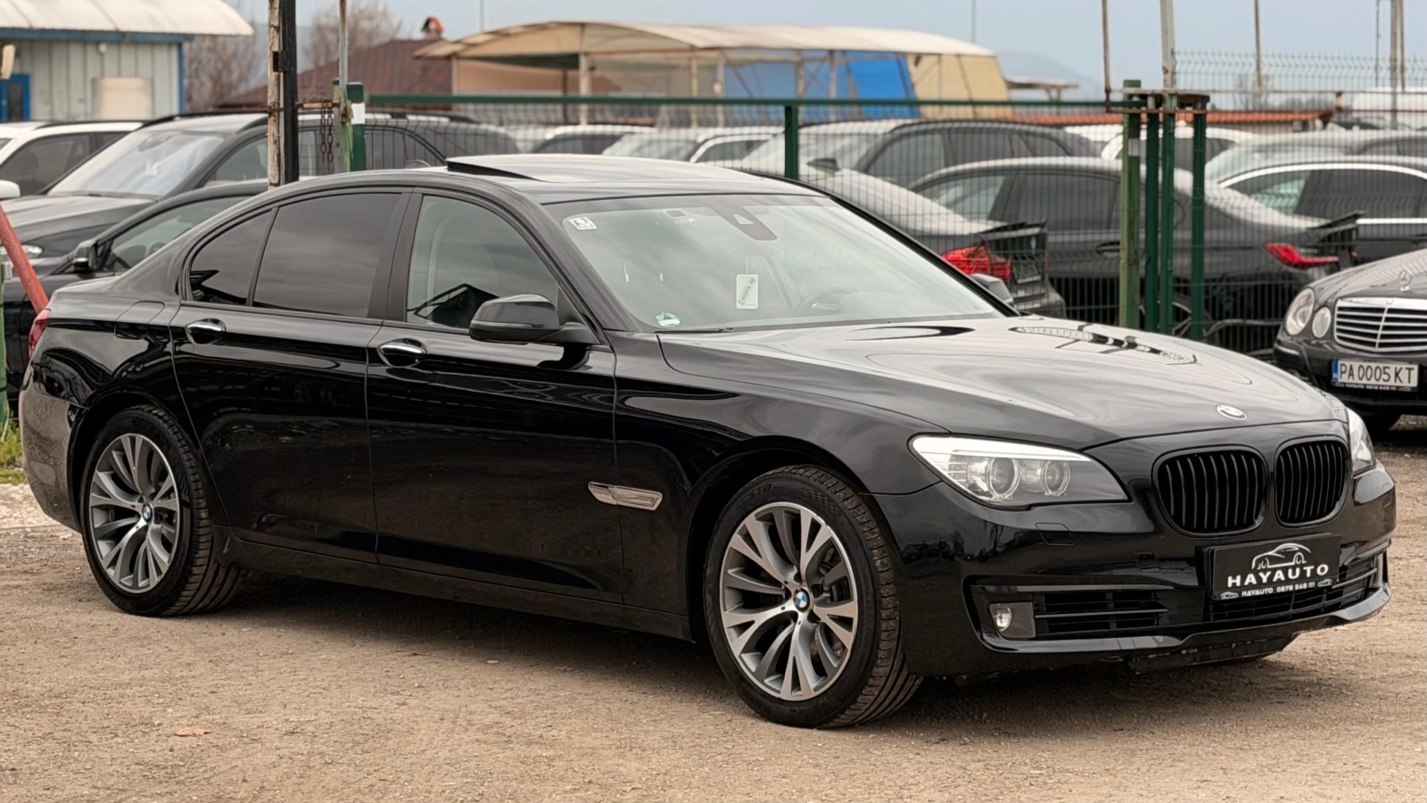 BMW 740 d= Luxury Line= Facelift= HUD= Soft Close= Massage, снимка 3 - Автомобили и джипове - 53926251