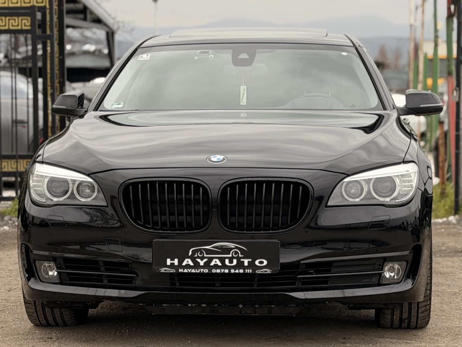 BMW 740 d= Luxury Line= Facelift= HUD= Soft Close= Massage