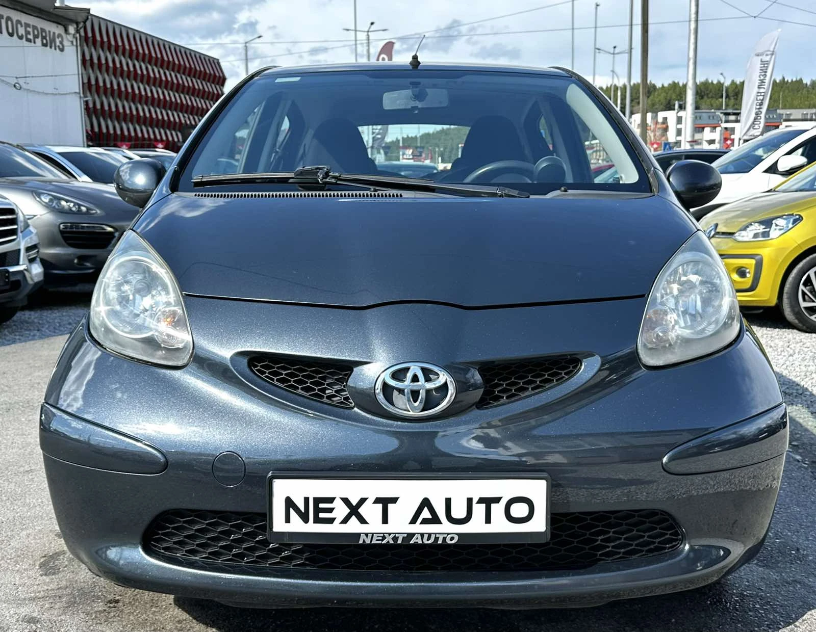 Toyota Aygo 1.0i-VVT 68HP 148 000KM AUTOMAT, снимка 2 - Автомобили и джипове - 54125659