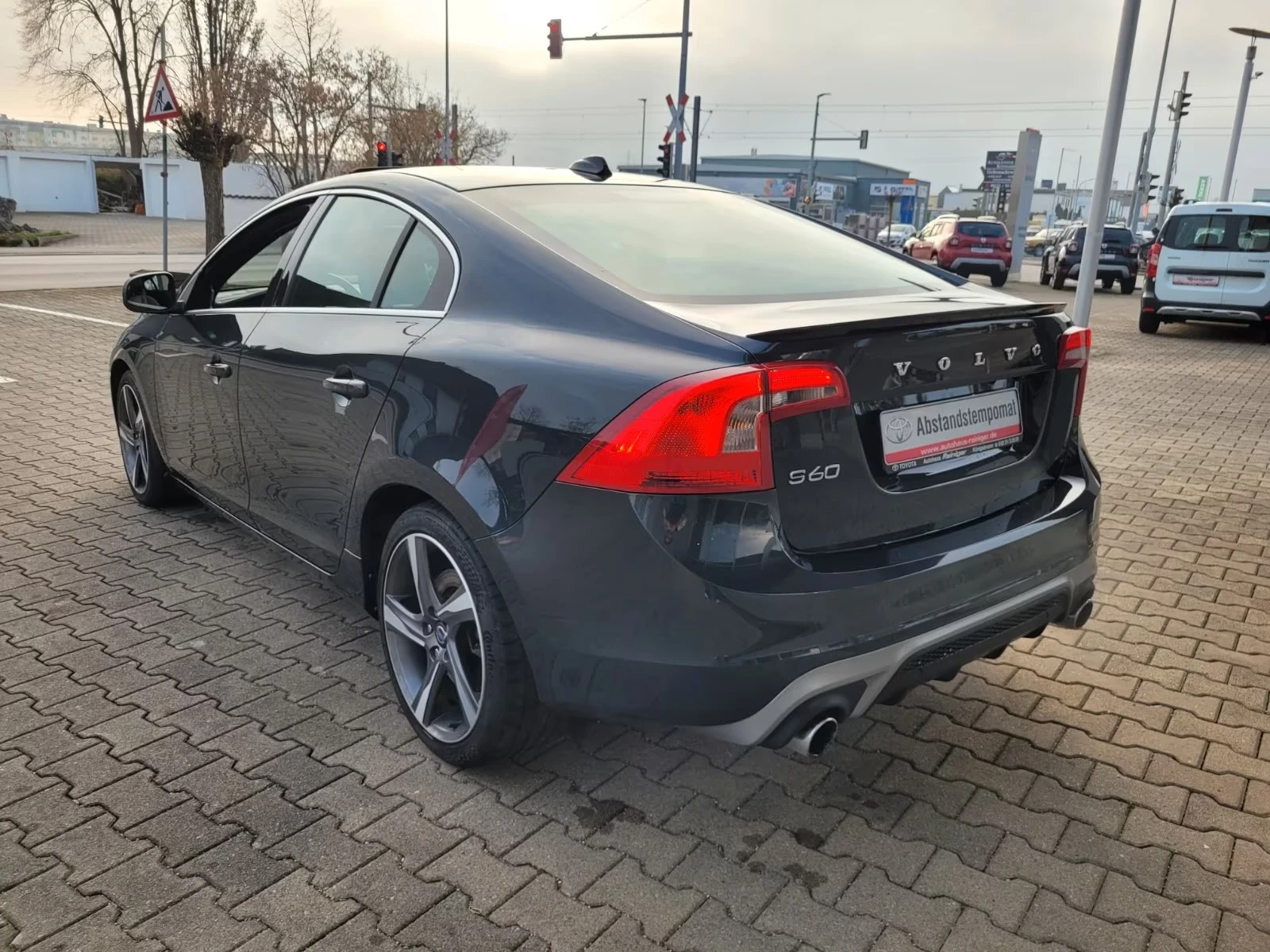 Volvo S60 3.0Т Редови 6 цилиндъра 305к.с, снимка 3 - Автомобили и джипове - 54283607