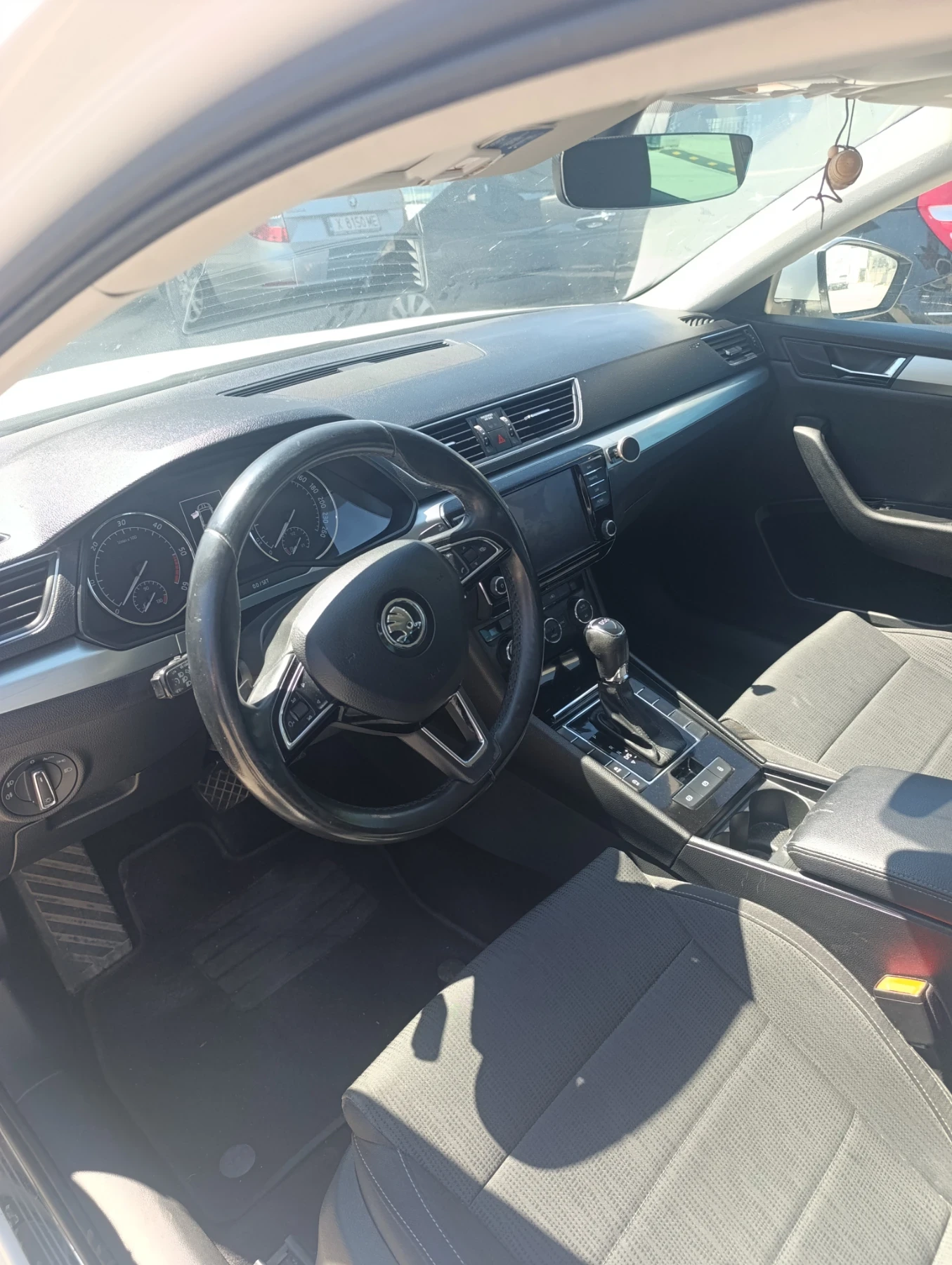 Skoda Superb 2.0TDI DSG.Distronic | Mobile.bg � ����������� 4