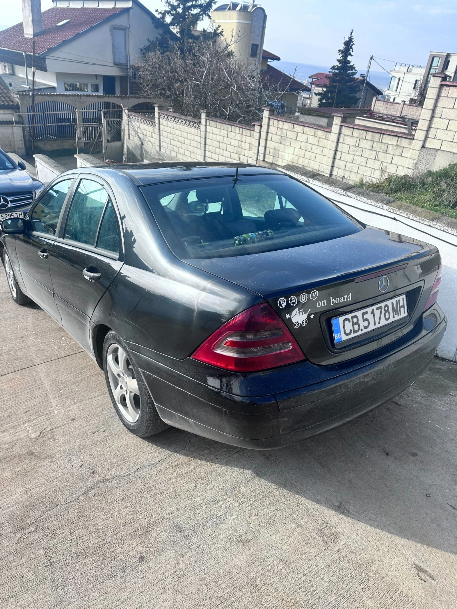 Mercedes-Benz 220 4, снимка 2 - Автомобили и джипове - 54940265