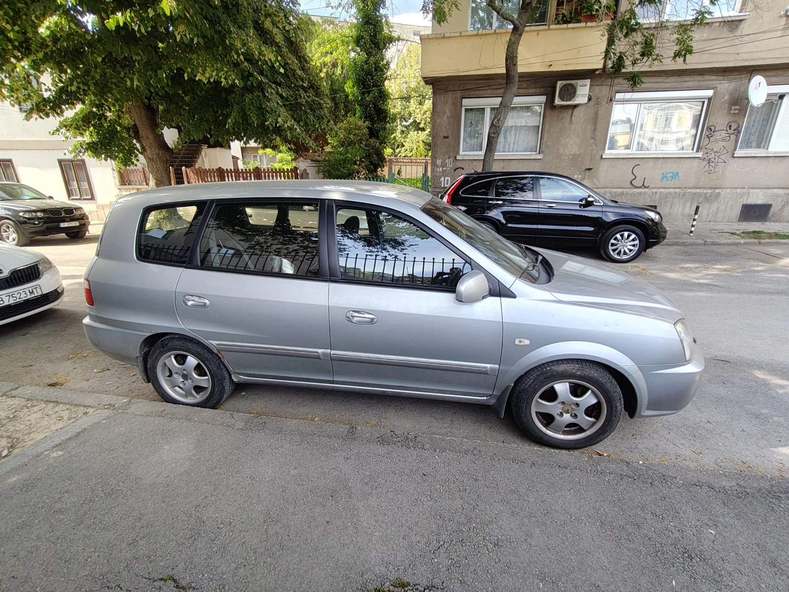 Kia Carens �� | Mobile.bg � ����������� 4