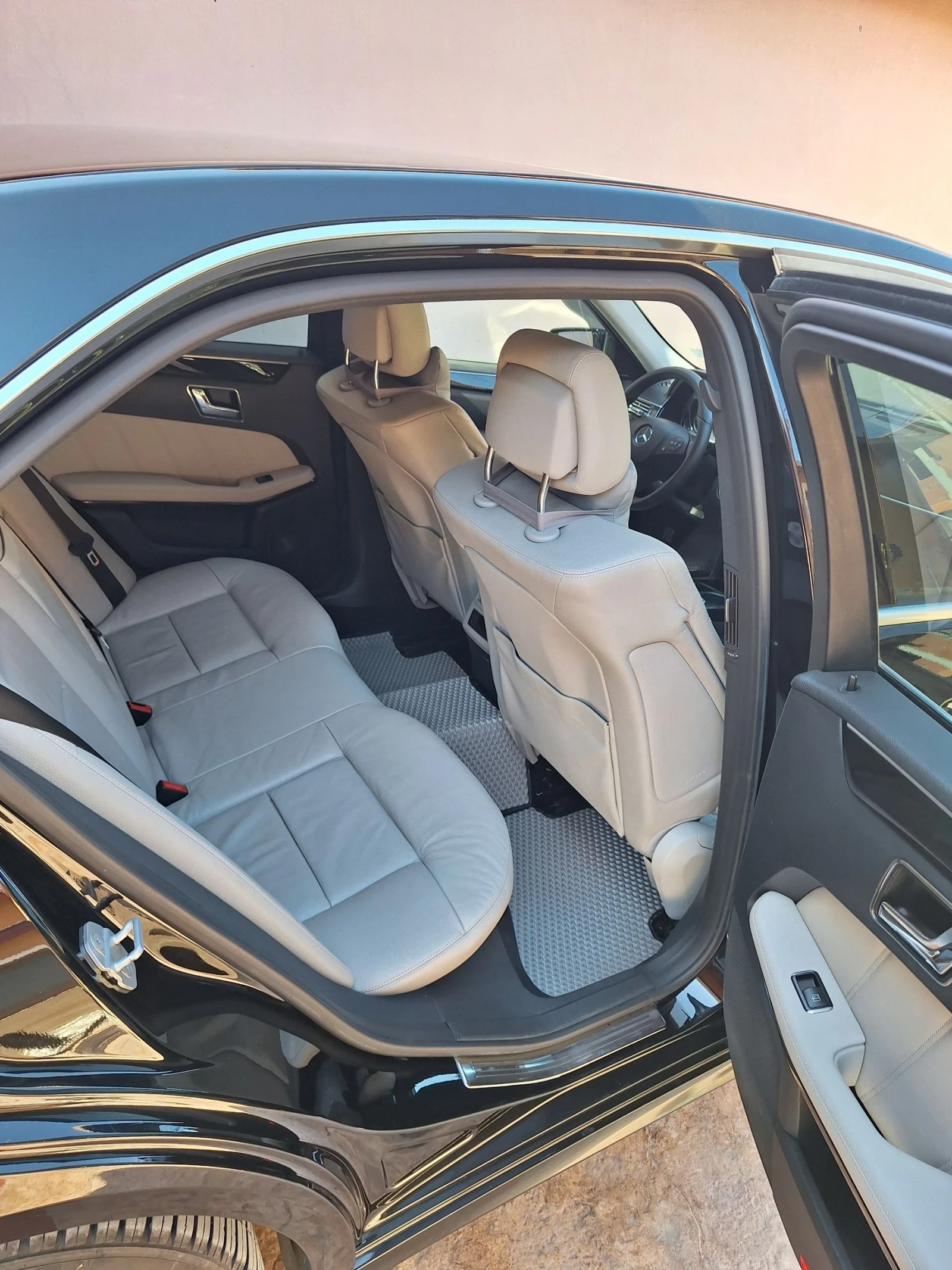 Mercedes-Benz E 350, снимка 4 - Автомобили и джипове - 55061751