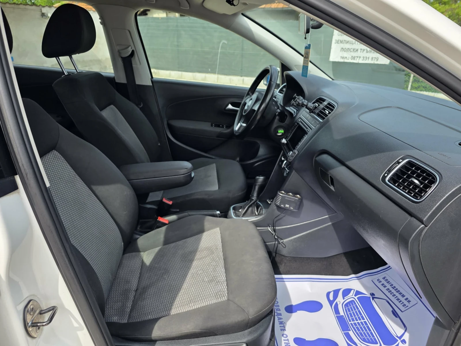 VW Polo 1.2 TDI, снимка 11 - Автомобили и джипове - 55102925