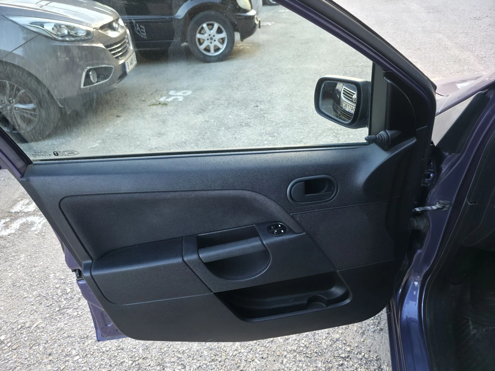 Ford Fiesta, снимка 10 - Автомобили и джипове - 55187616