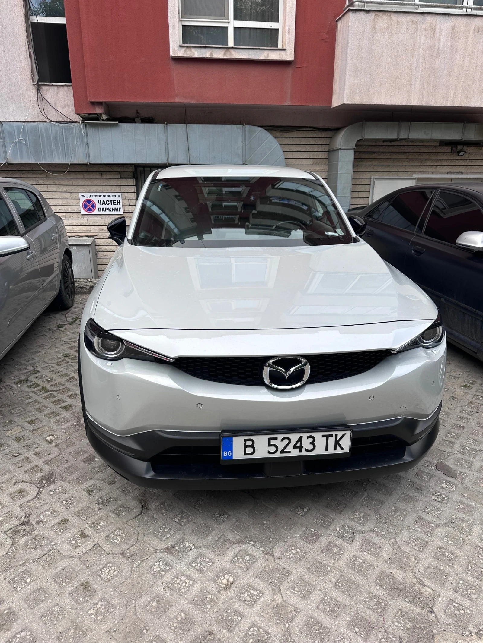 Mazda MX-30, снимка 2 - Автомобили и джипове - 55316637