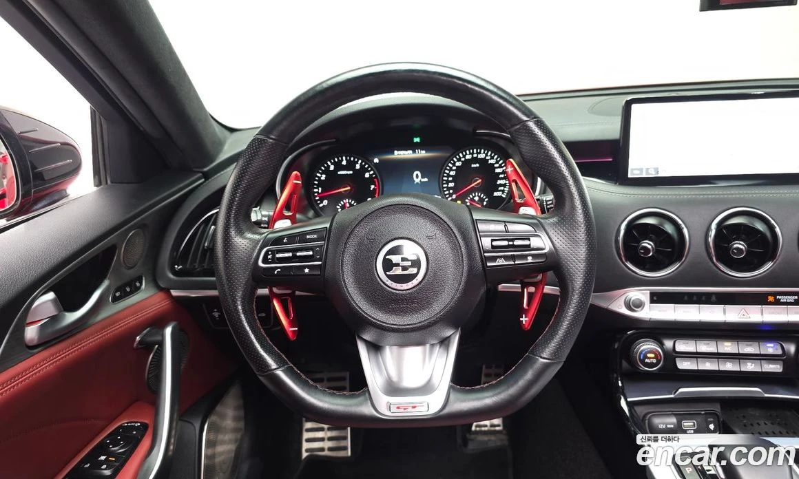 Kia Stinger 3.3 GT AWD Masters Turbo Package, снимка 13 - Автомобили и джипове - 55676740