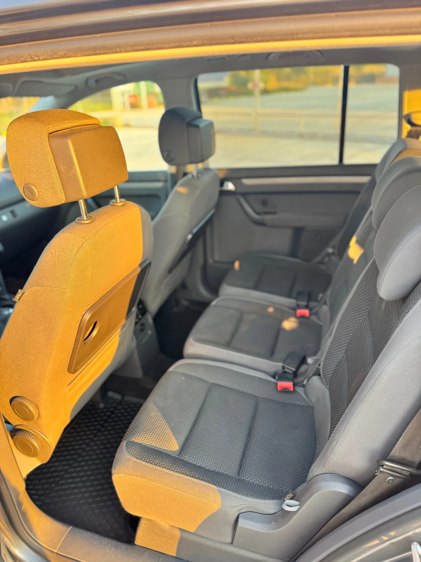 VW Touran 6+ 1 ��������� | Mobile.bg � ����������� 13