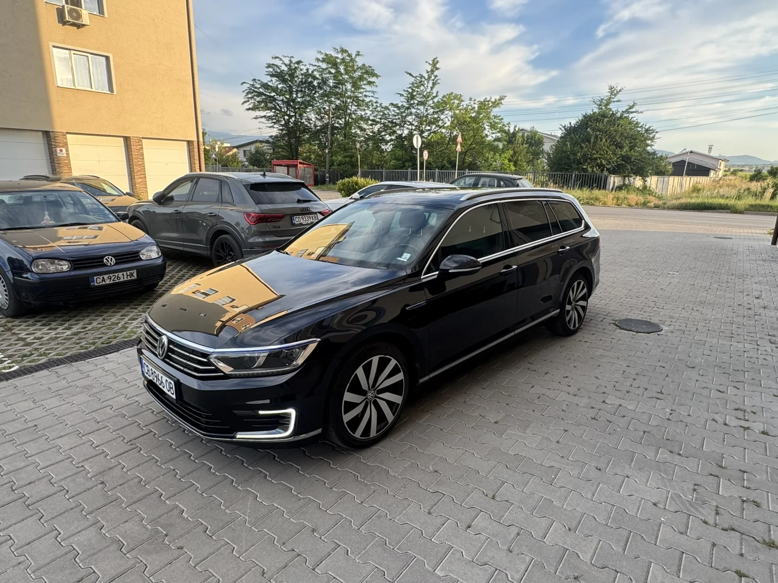 VW Passat GTE Plug in Hibrid, снимка 2 - Автомобили и джипове - 55970302