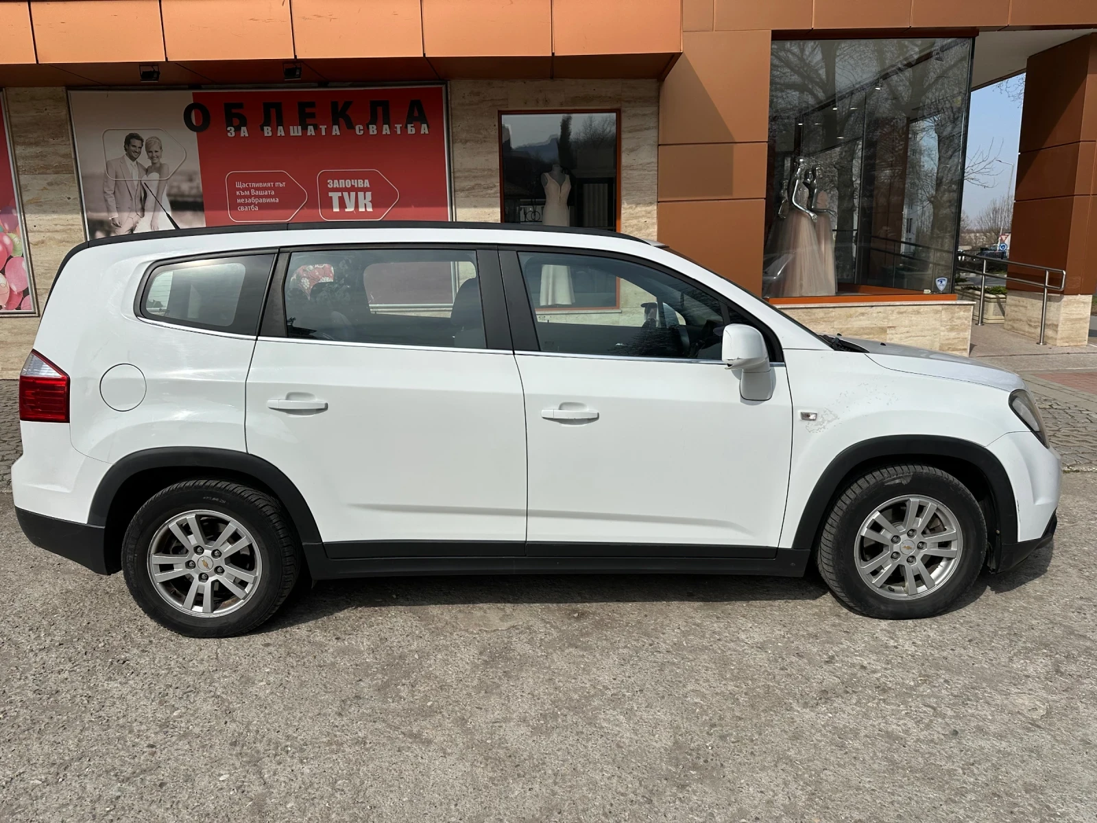 Chevrolet Orlando Chevrolet Orlando 2.0 D 163 к.с., снимка 4 - Автомобили и джипове - 55994567