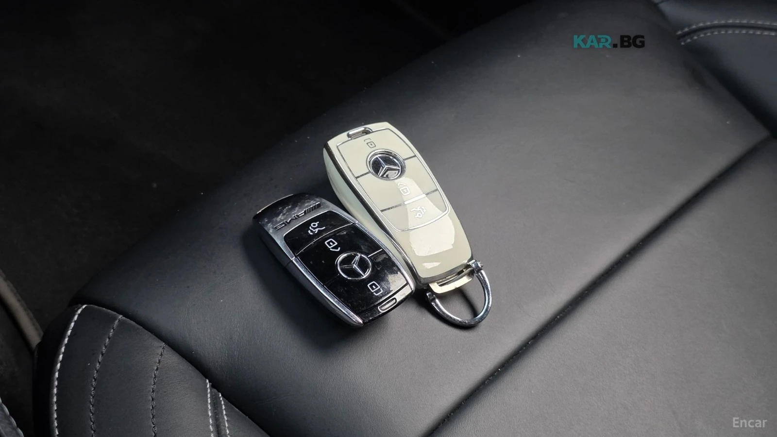 Mercedes-Benz E 220 4MATIC* AMG* ПОДГРЕВ* ОБДУХВАНЕ* ПАНО* 360* HUD* , снимка 17 - Автомобили и джипове - 56008136