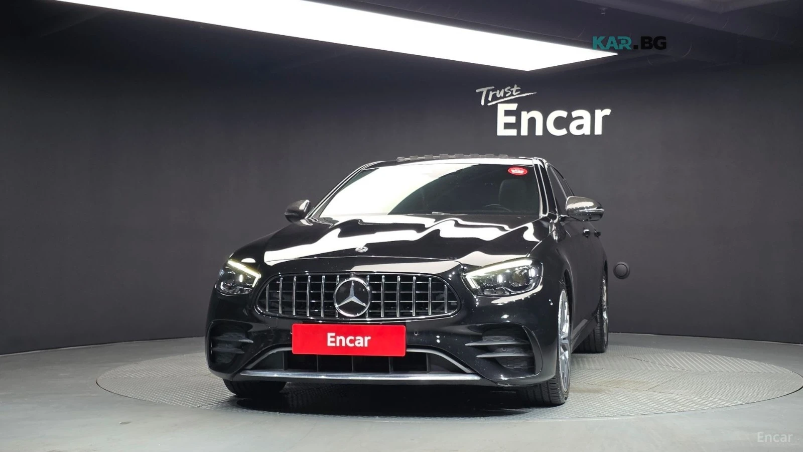 Mercedes-Benz E 220 4MATIC* AMG* ПОДГРЕВ* ОБДУХВАНЕ* ПАНО* 360* HUD* , снимка 3 - Автомобили и джипове - 56008136