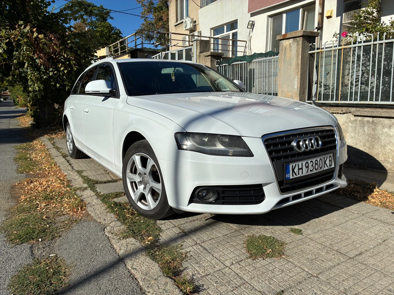 Audi A4 B8 Avant, снимка 3 - Автомобили и джипове - 56296236