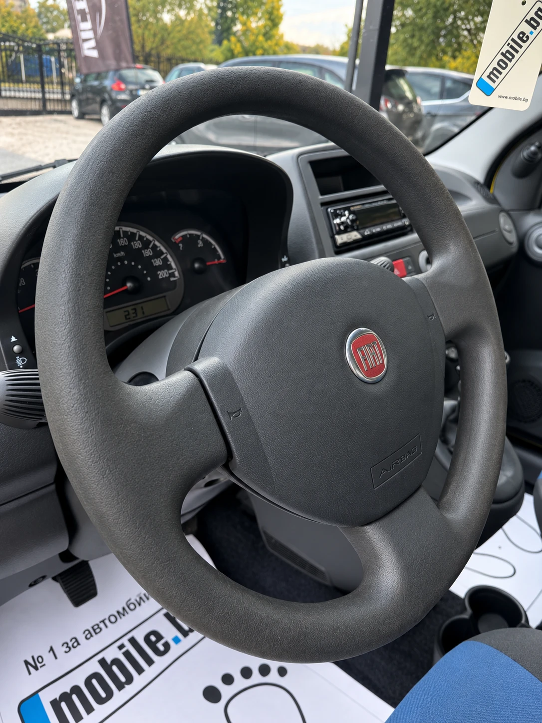 Fiat Panda 1.2I (РЕАЛНИ КИЛОМЕТРИ, НОВ ВНОС), снимка 9 - Автомобили и джипове - 56679886