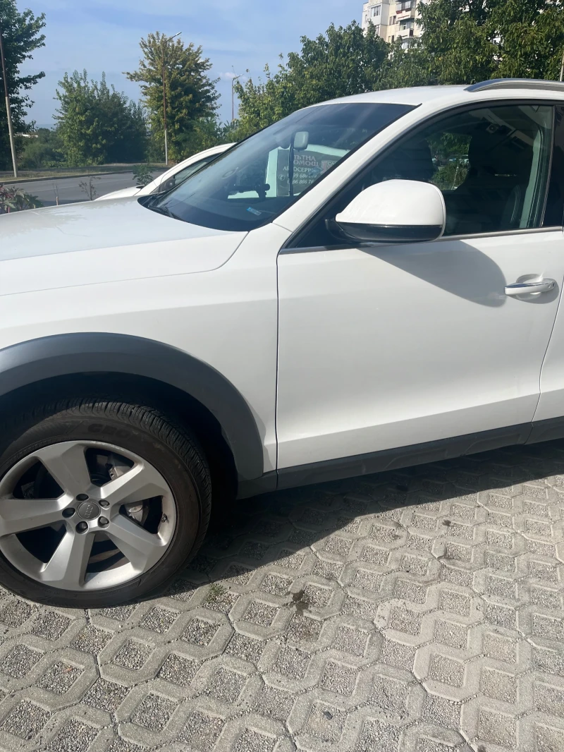 Audi Q5, снимка 2 - Автомобили и джипове - 52362244
