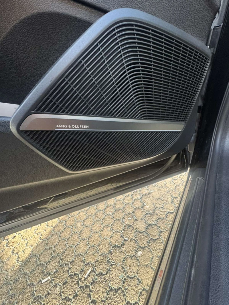 Audi Q5 s line, снимка 8 - Автомобили и джипове - 53144819