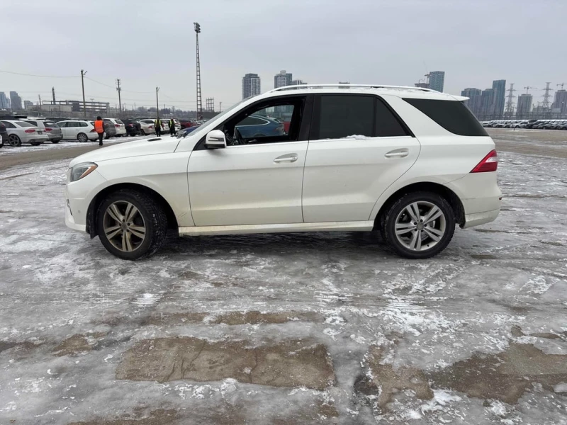 Mercedes-Benz ML 350 2014 BlueTEC * CARFAX * БЕЗ ПЪРВОНАЧАЛНА ВНОСКА, снимка 3 - Автомобили и джипове - 52819498
