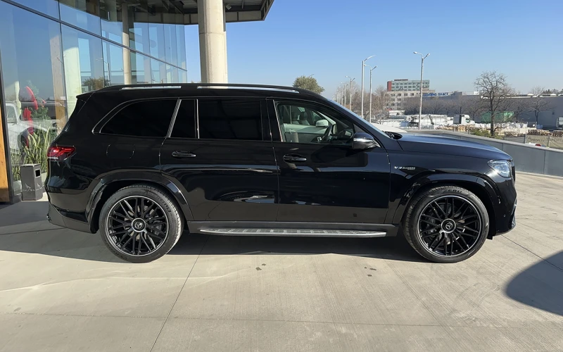 Mercedes-Benz GLS 63 AMG 4MATIC, снимка 3 - Автомобили и джипове - 52834347