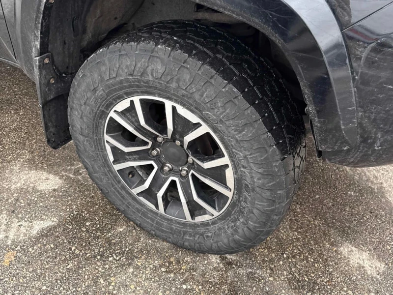 Toyota Tacoma * 4x4 Double Cab * CARFAX * БЕЗ ПЪРВОНАЧАЛНА ВНОСК, снимка 7 - Автомобили и джипове - 53075364