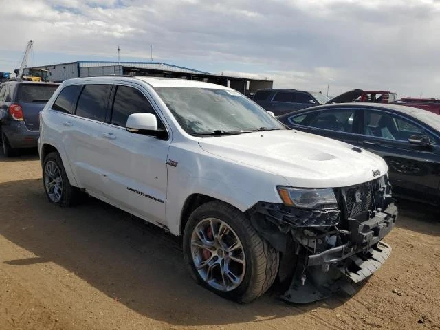 Jeep Grand cherokee SRT-8* Distronic* 8ZF* Обдух* Подгреви* М.точка* П, снимка 4 - Автомобили и джипове - 47642113