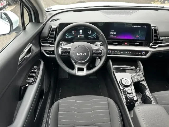 Kia Sportage, снимка 8 - Автомобили и джипове - 53228905