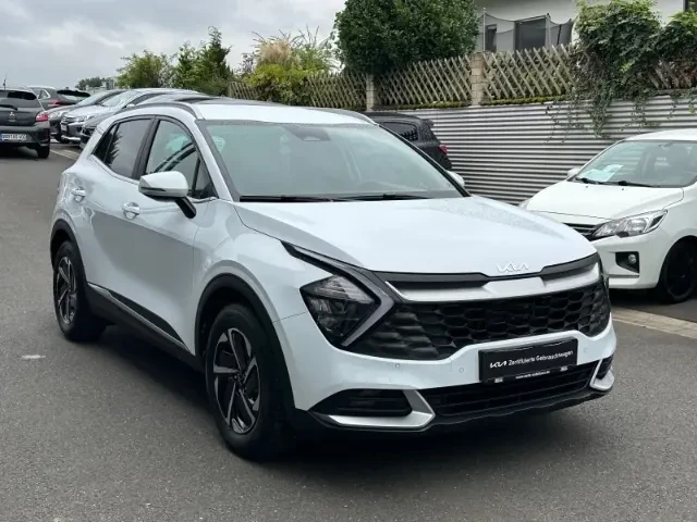 Kia Sportage, снимка 6 - Автомобили и джипове - 53228905