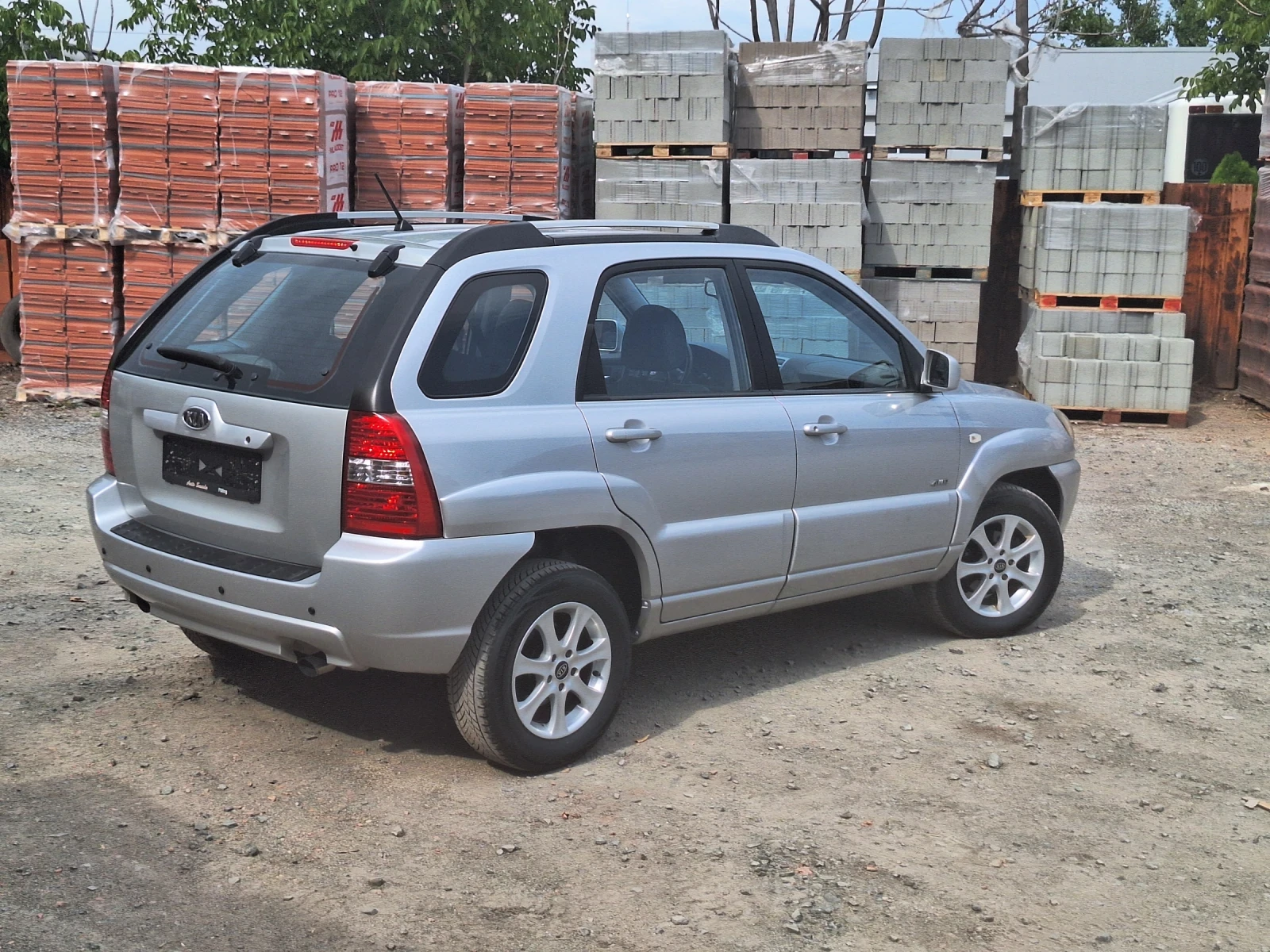 Kia Sportage 2.0 crdi - изображение 4