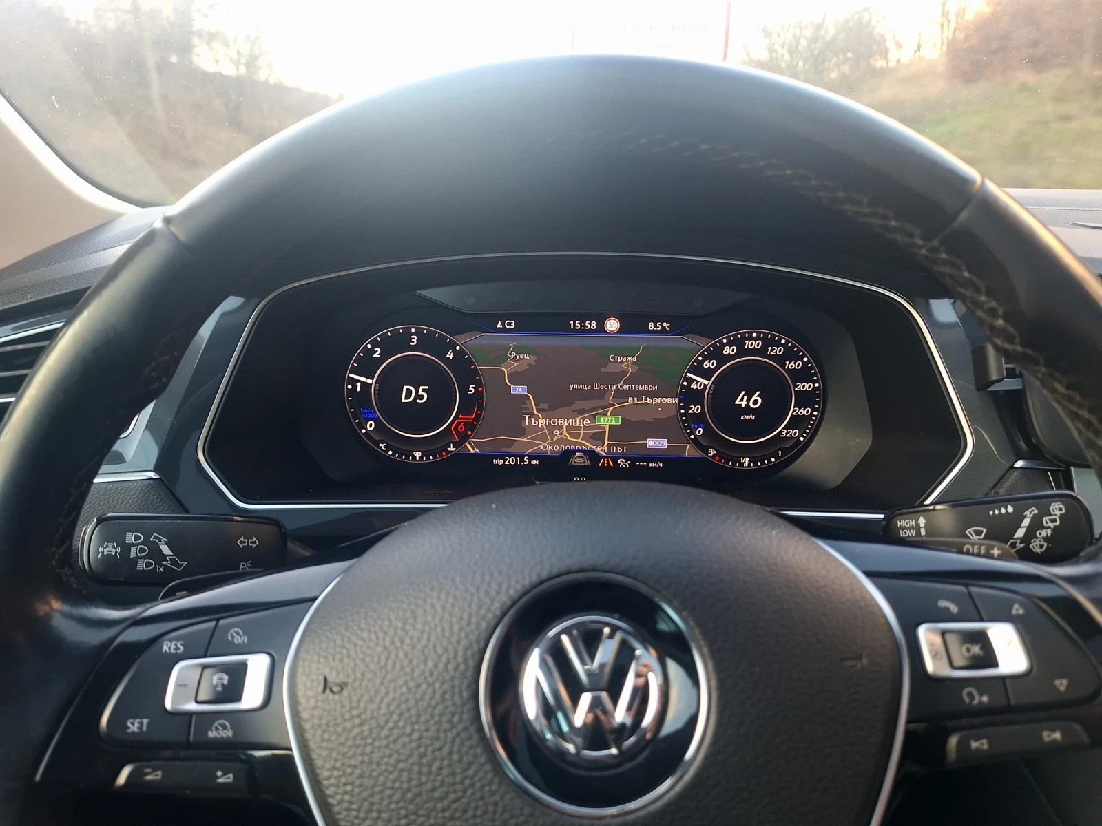 VW Tiguan DSG/4X4/DIGITAL/DISTRONIC/LANE ASSIST  | Mobile.bg � ����������� 13
