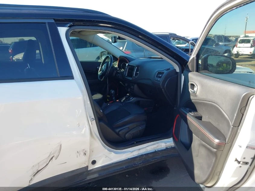 Jeep Compass 2.4L I-4 VVT, 180HP 4X4 Drive | Mobile.bg � ����������� 11
