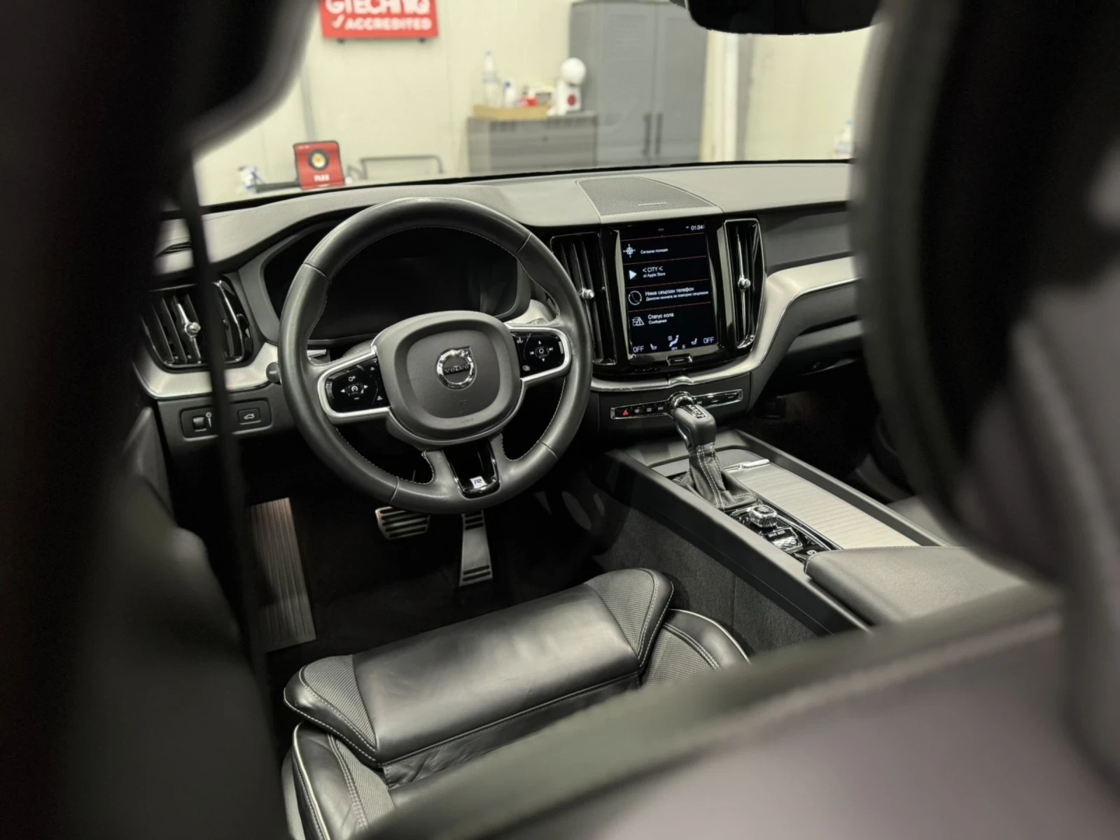 Volvo XC60 XC60 Rdesign, снимка 4 - Автомобили и джипове - 53719471