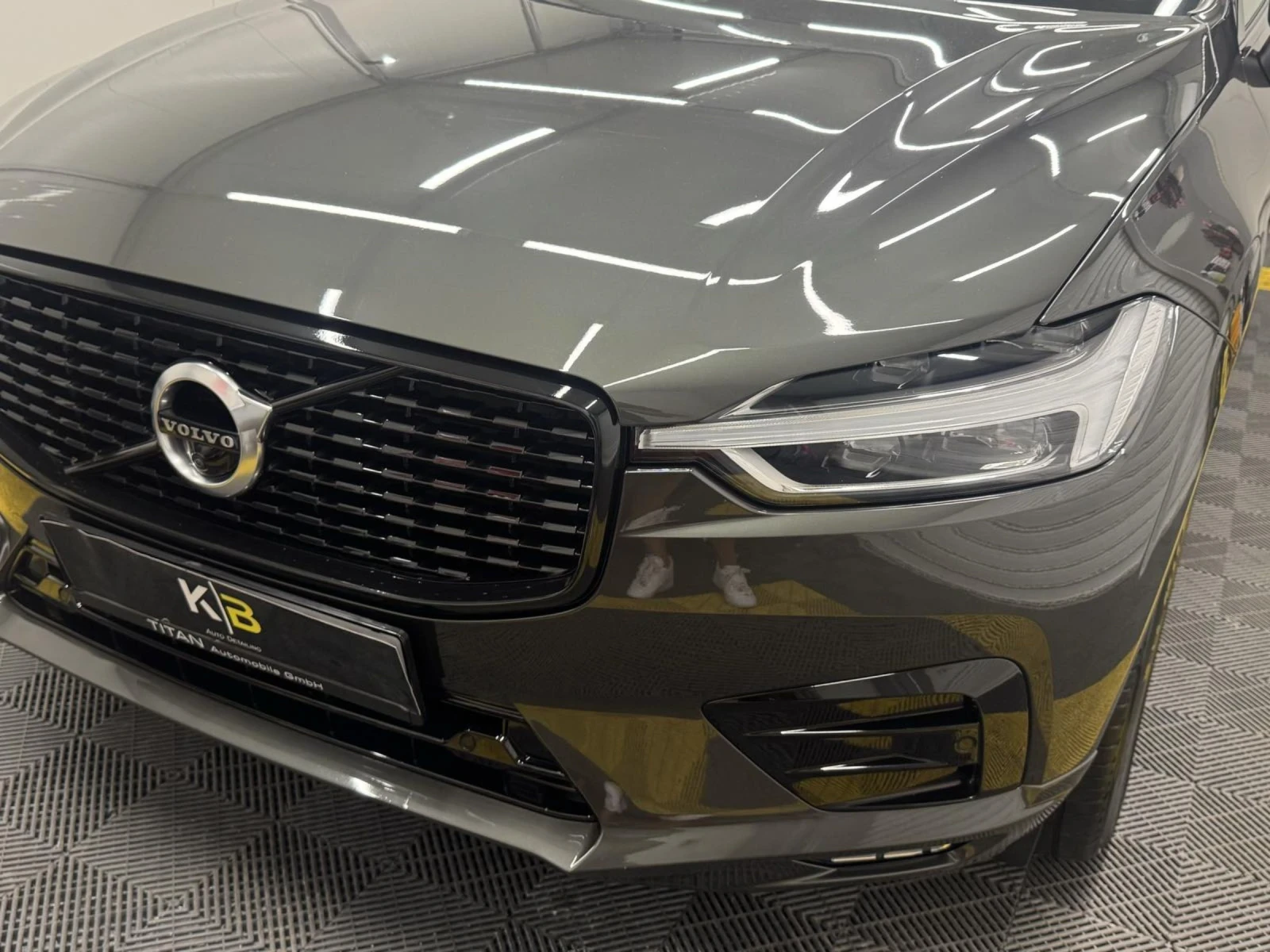 Volvo XC60 XC60 Rdesign, снимка 11 - Автомобили и джипове - 53719471