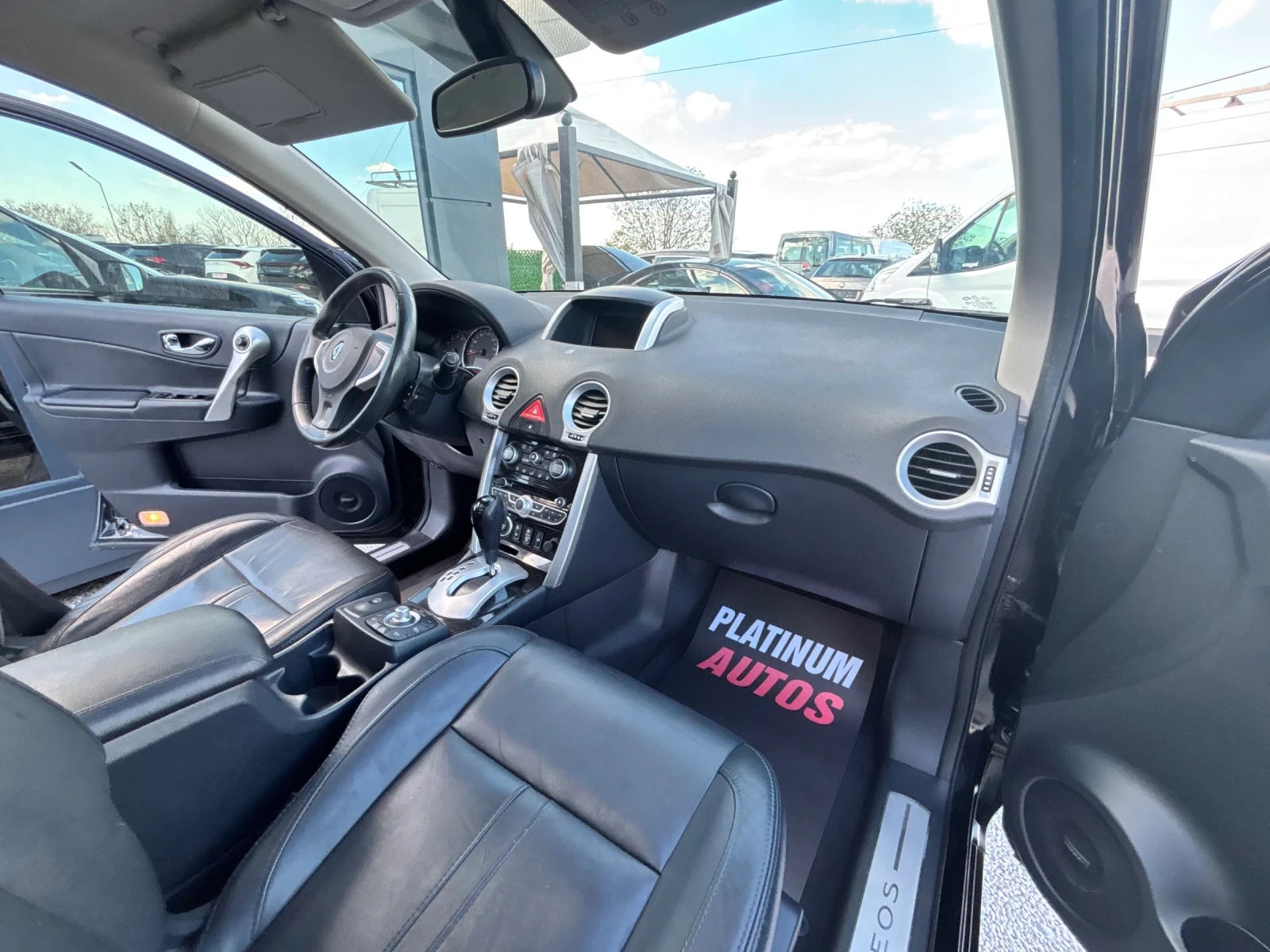 Renault Koleos 2.0D/ПАРКТРОНИК/ПАНОРАМА/ПОДГРЕВ/FULL, снимка 5 - Автомобили и джипове - 54299873