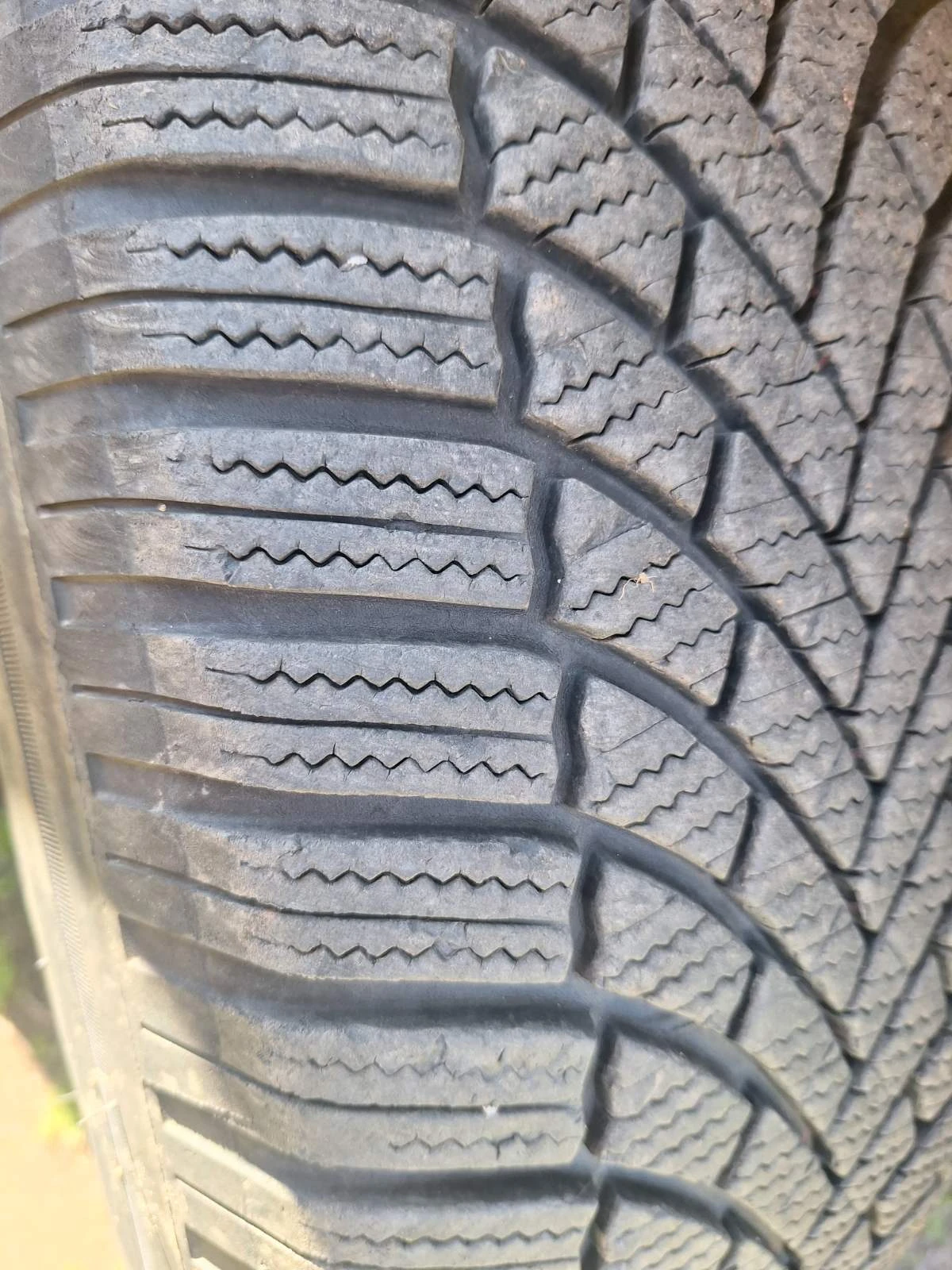 Jeep Cherokee, снимка 4 - Автомобили и джипове - 54482463