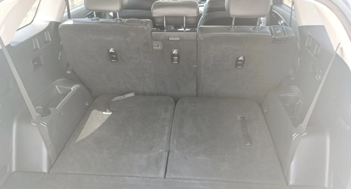 Kia Sorento, снимка 10 - Автомобили и джипове - 55606938