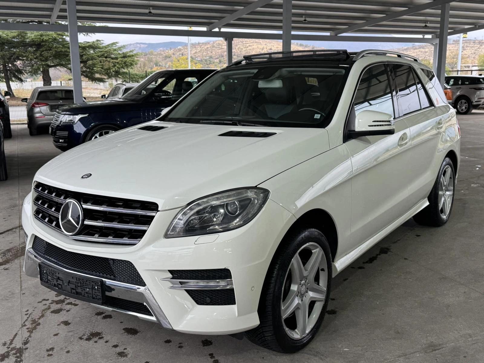 Mercedes-Benz ML 350 d* 258ps* AMG Line* 4M* DISTR* НАВИ* КОЖА* ПАНО