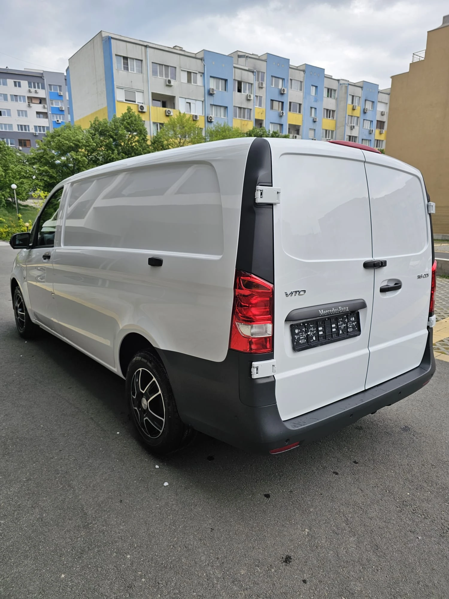 Mercedes-Benz Vito с ДДС фактура 9G 163 к.с. CarPlay Tеглич Автоматик, снимка 4 - Бусове и автобуси - 53880869