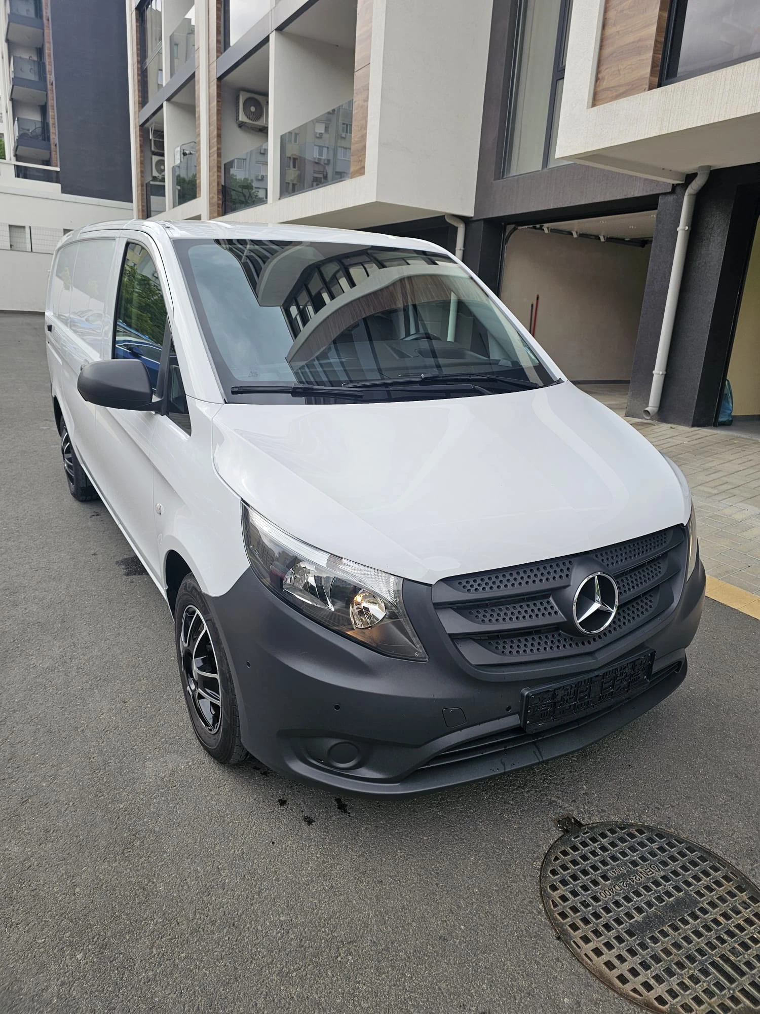Mercedes-Benz Vito с ДДС фактура 9G 163 к.с. CarPlay Tеглич Автоматик, снимка 14 - Бусове и автобуси - 53880869