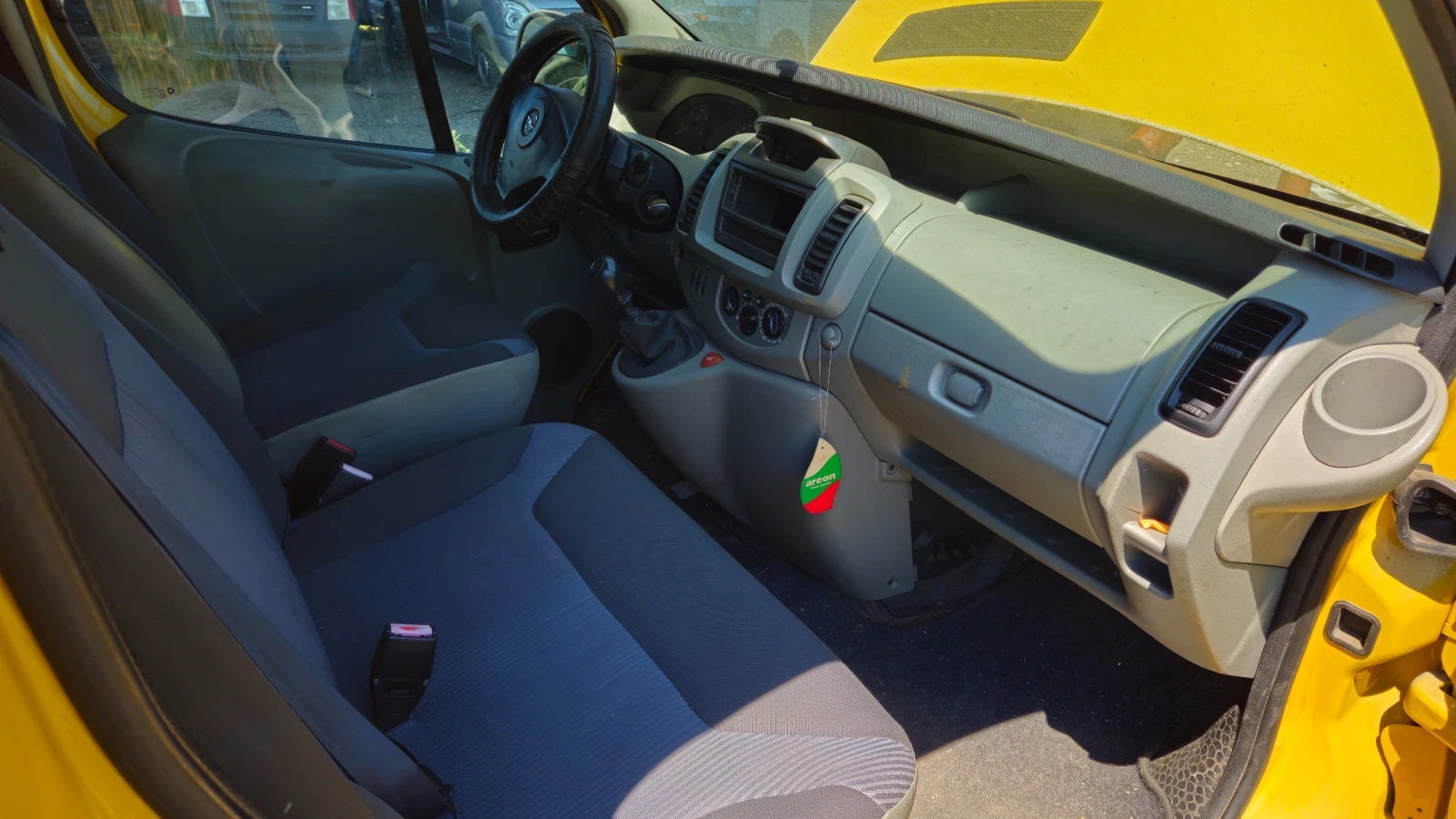 Opel Vivaro 2.0cdti/на части , снимка 8 - Бусове и автобуси - 55743277