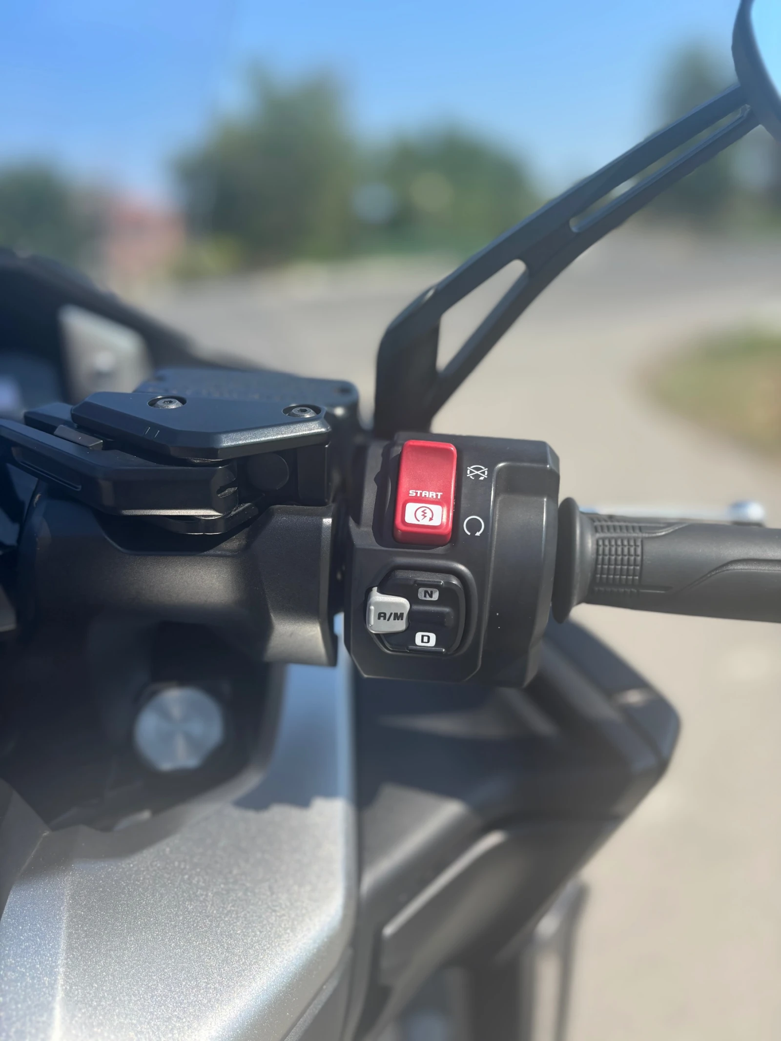 Honda Forza 750 LED ABS - изображение 8