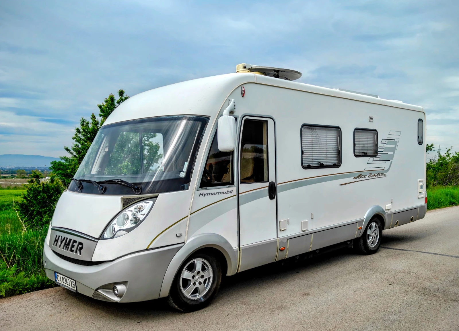 Кемпер HYMER / ERIBA 654 Star Line